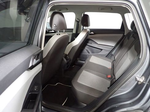 Used 2023 Volkswagen Taos S image 35