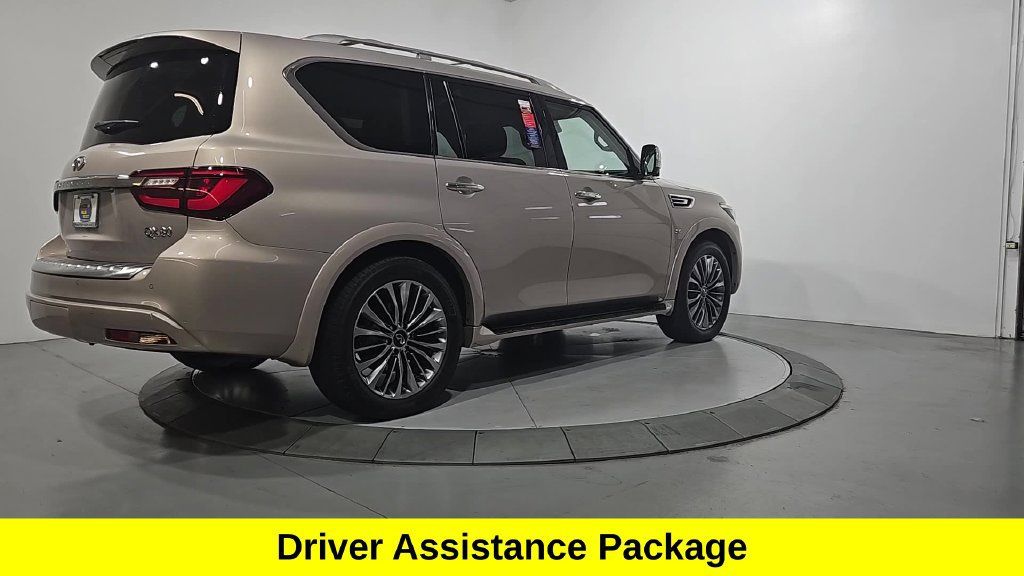Used 2018 INFINITI QX80 4WD w/ Deluxe Technology Package image 5