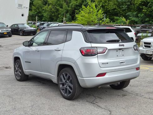 Used 2024 Jeep Compass Limited w/ High Altitude Package AWD/4WD image 6