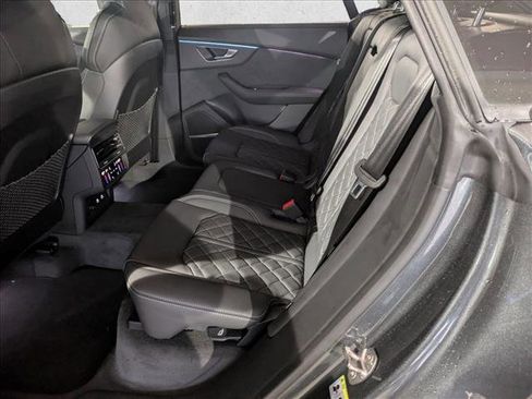 New 2026 Audi SQ8 Premium Plus image 17