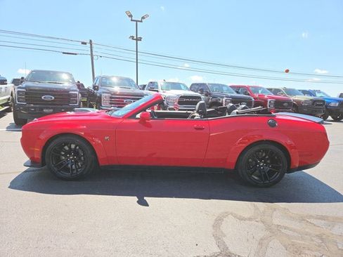 Used 2023 Dodge Challenger R/T Scat Pack RWD image 3