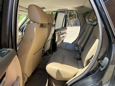 Used 2013 Land Rover Range Rover Sport HSE AWD/4WD image 12