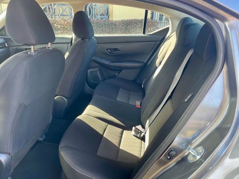 Used 2025 Nissan Sentra SV image 11