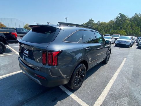 Used 2023 Kia Sorento S AWD/4WD image 7