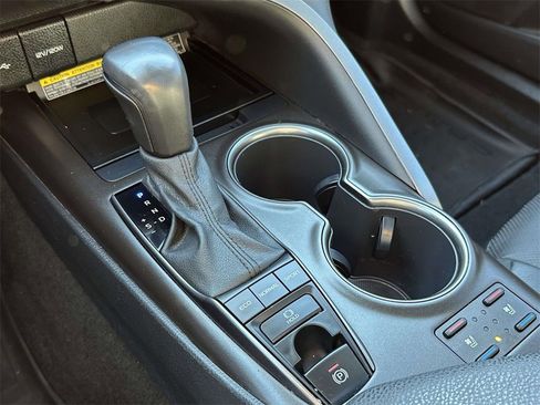 Used 2021 Toyota Camry XSE w/ Navigation Package image 6