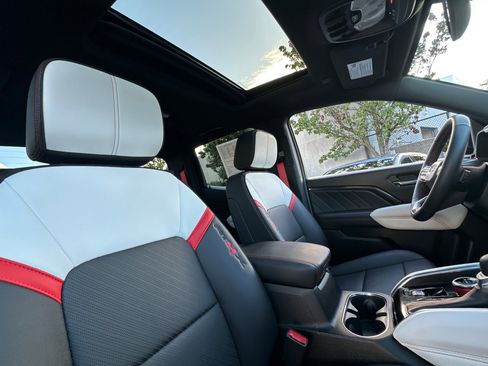 Used 2023 GMC Canyon AT4X w/ Edition 1 image 29