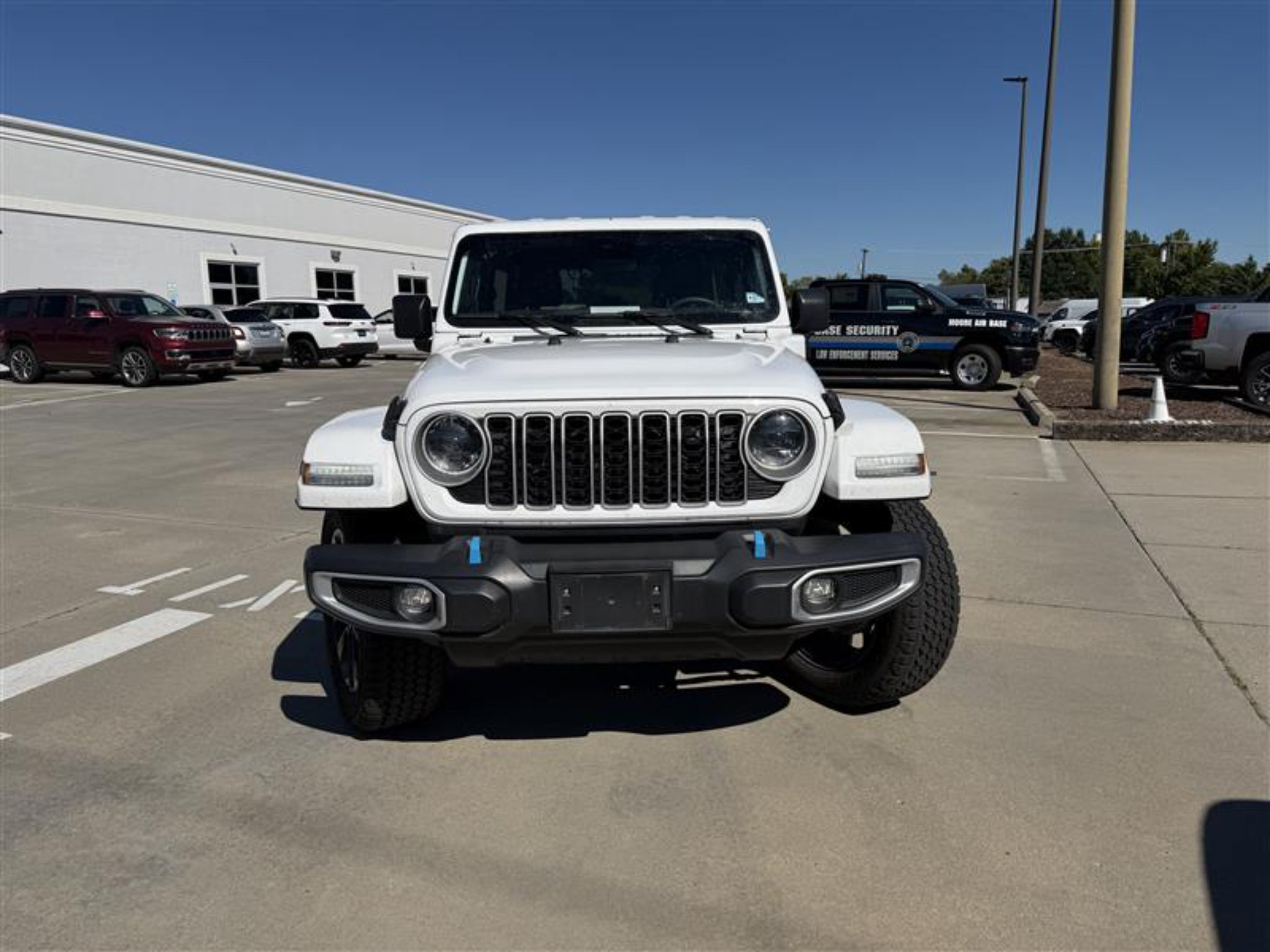 Certified 2024 Jeep Wrangler Unlimited Sahara AWD/4WD image 8