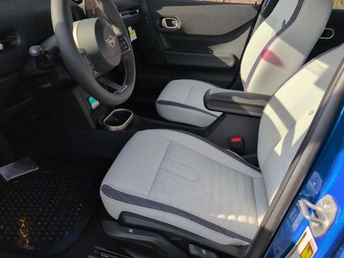 New 2026 MINI Cooper 4-Door Hardtop image 17