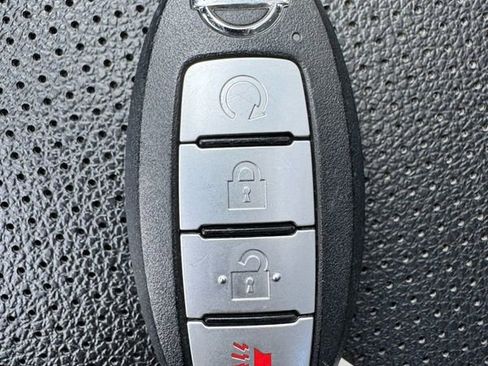 Used 2022 Nissan Rogue Sport SL w/ Premium Package image 49