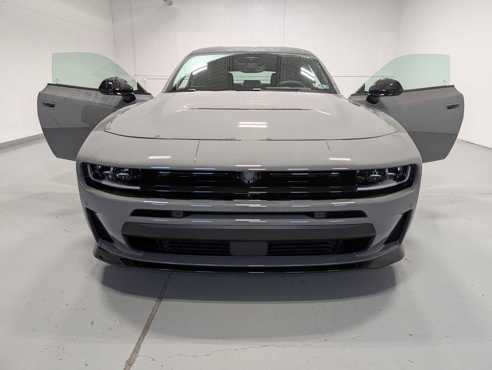 Used 2026 Dodge Charger Scat Pack w/ Blacktop Package AWD/4WD image 15