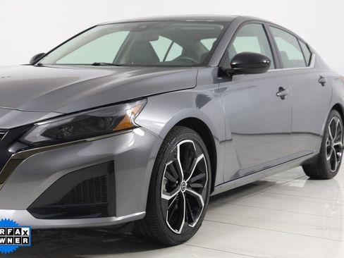 Used 2023 Nissan Altima 2.5 SR image 44