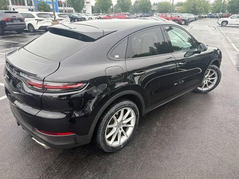 Used 2021 Porsche Cayenne Coupe AWD/4WD image 5