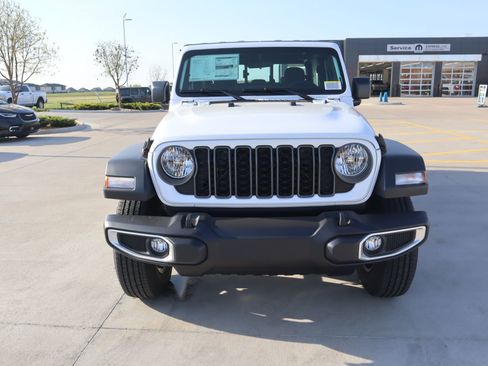 New 2026 Jeep Gladiator Sport image 8