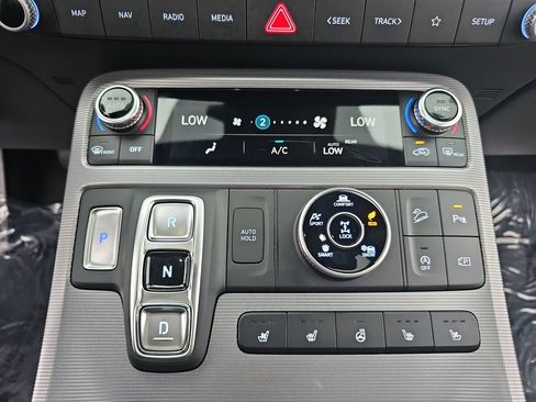 Used 2024 Hyundai Palisade Calligraphy AWD/4WD image 22