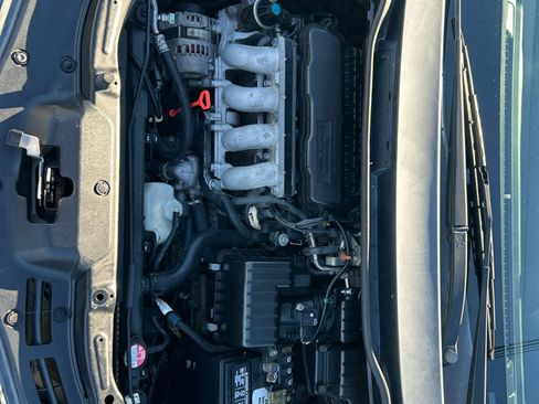 Used 2011 Honda Fit Sport image 39