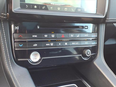 Used 2020 Jaguar F-PACE Checkered Flag image 20