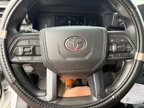 Used 2024 Toyota Tacoma SR5 AWD/4WD image 14