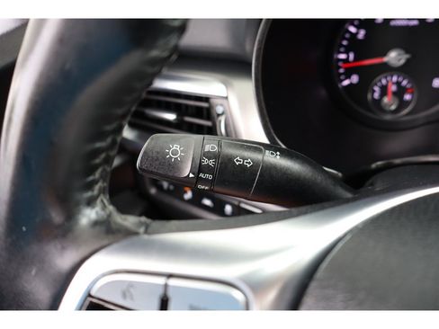 Used 2022 Kia Telluride S FWD image 34