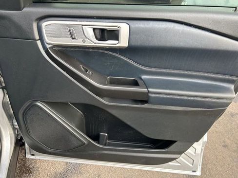 Used 2020 Ford Explorer Limited image 52