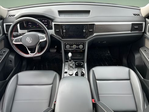 Used 2023 Volkswagen Atlas SE AWD/4WD image 11
