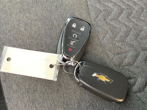 Used 2024 Chevrolet Equinox LT w/ LPO, Floor Liner Package image 35