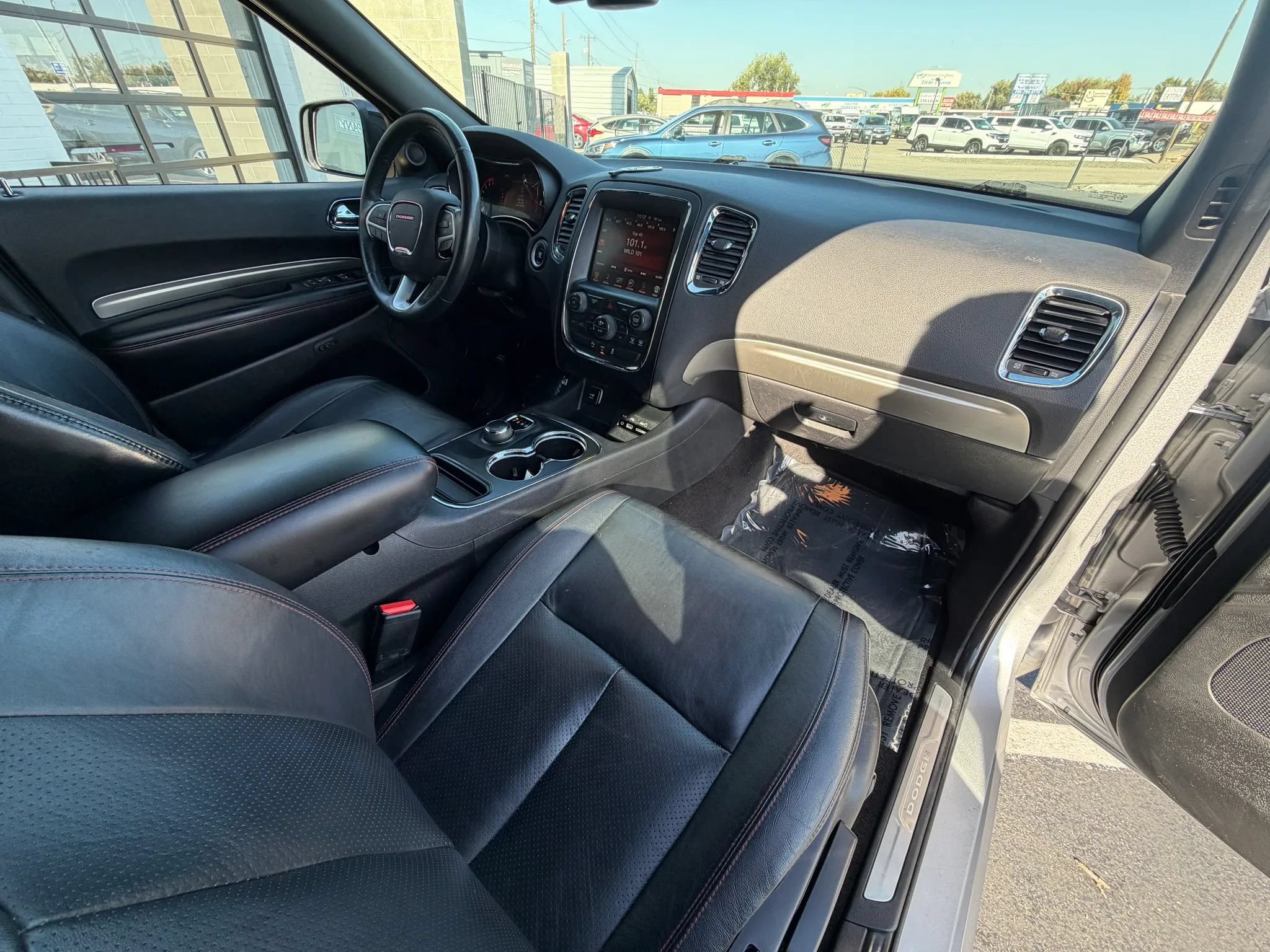 Used 2015 Dodge Durango R/T w/ Blacktop Package RWD image 14