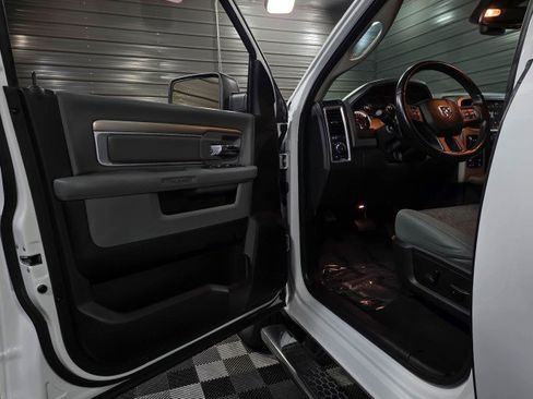 Used 2018 RAM 1500 Big Horn image 30