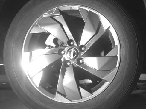 Used 2025 Nissan Rogue SV FWD image 15