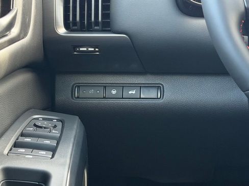 New 2026 Nissan Pathfinder SV image 34