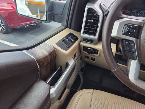 Used 2018 Ford F150 Lariat AWD/4WD image 29