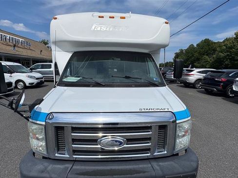 Used 2014 Ford E-450 and Econoline 450 Super Duty w/ Shuttle Bus Prep Package RWD image 18