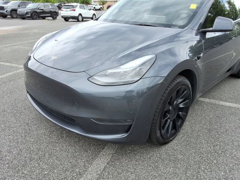 Used 2023 Tesla Model Y Long Range AWD/4WD image 9