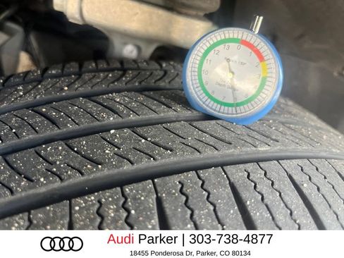 Used 2025 Audi Q5 Premium Plus w/ Premium Plus AWD/4WD image 32