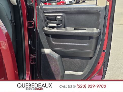 Used 2016 RAM 1500 Express RWD image 24