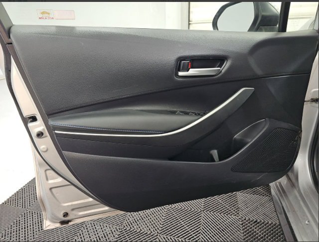 Used 2020 Toyota Corolla SE FWD image 11