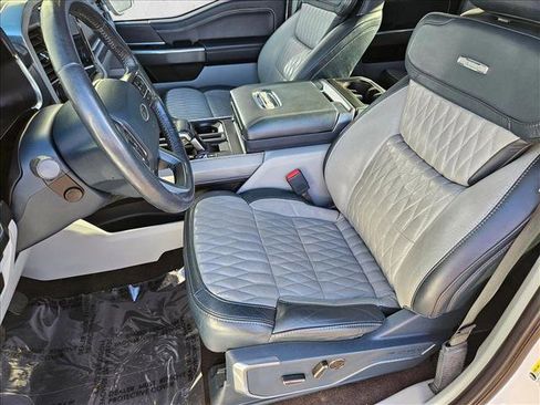 Used 2022 Ford F150 Limited image 14