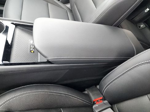 New 2026 Chevrolet Blazer EV LT image 32