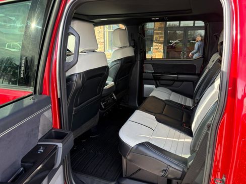 Used 2023 Ford F150 Lightning Platinum image 5