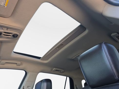 Used 2016 GMC Terrain Denali FWD image 29