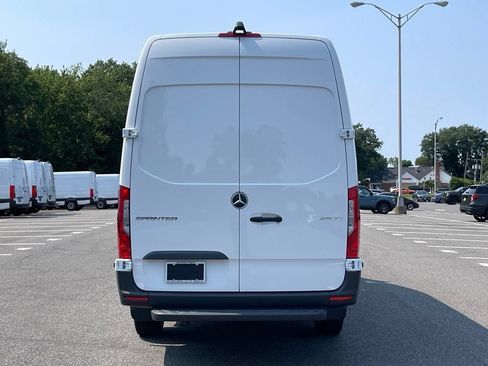 New 2026 Mercedes-Benz Sprinter 2500 image 4