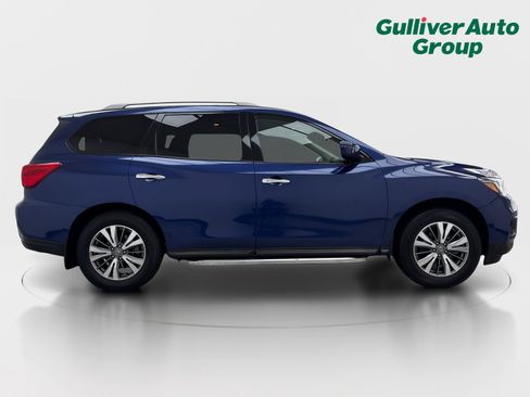 Used 2020 Nissan Pathfinder SV FWD image 10