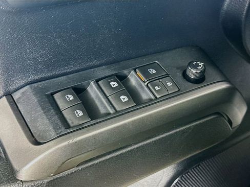 Used 2019 Toyota Tacoma TRD Sport image 20