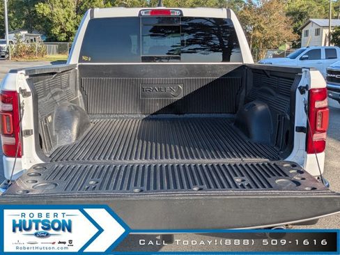 Used 2022 RAM 1500 Laramie image 12