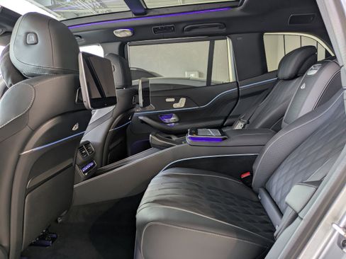 New 2026 Mercedes-Benz Maybach GLS 600 4MATIC image 15
