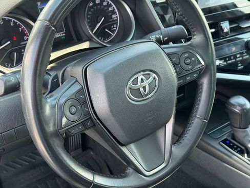 Used 2024 Toyota Camry SE w/ Convenience Package image 15