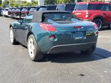 Used 2006 Pontiac Solstice Convertible w/ Premium Package image 3