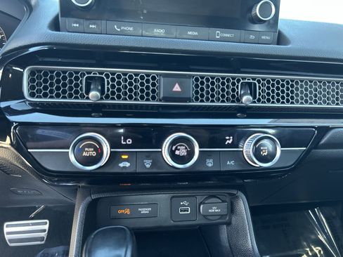 Certified 2023 Honda Civic Sport image 17