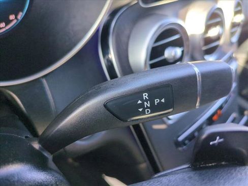 Used 2022 Mercedes-Benz GLC 300 4MATIC image 12