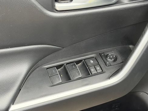 Used 2024 Toyota RAV4 XLE FWD image 6