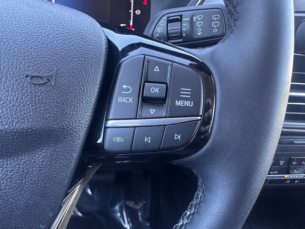 Used 2023 Ford Escape Active AWD/4WD image 16